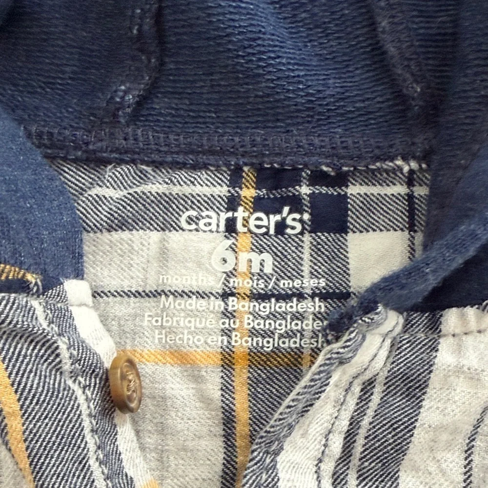 Baby boy Button down shirts size 6months